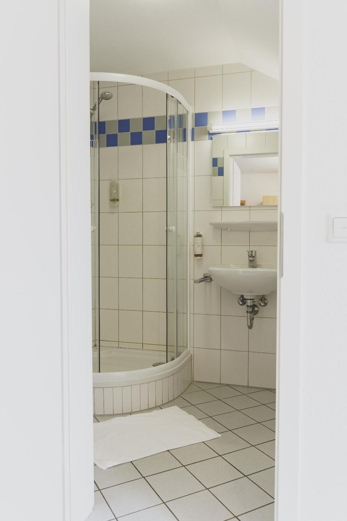 Gasthof Kirchberger Fürth Pokoj fotografie