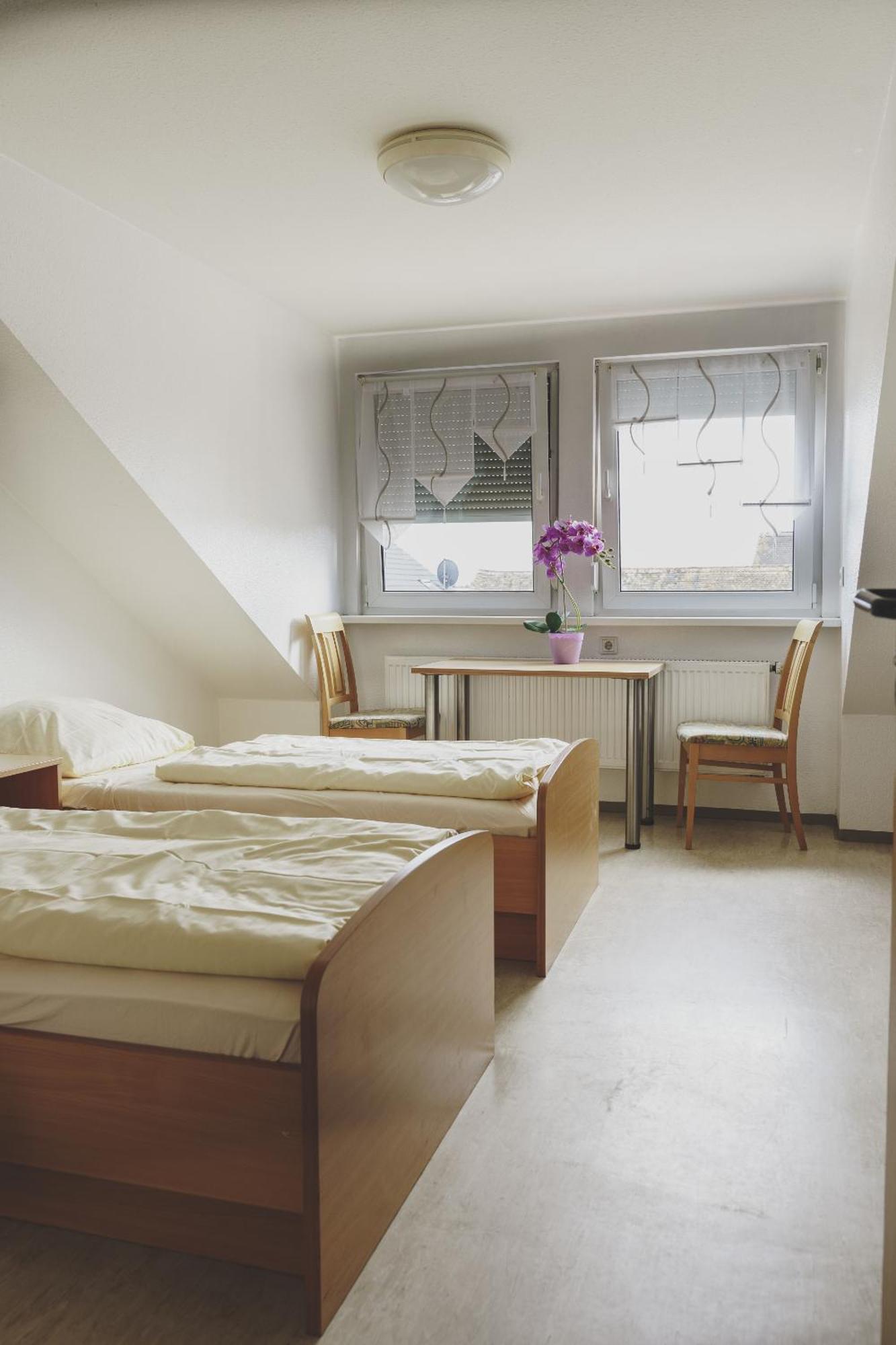 Gasthof Kirchberger Fürth Pokoj fotografie